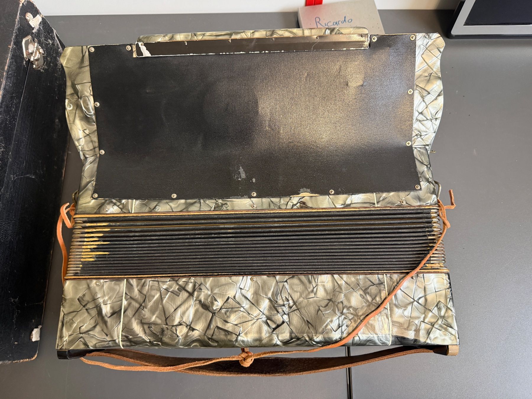 Strumenti musicali: Hohner Akkordeon Tango 3 – Usato da Aarburg venduto da Wendepunkt_Fundgrube 4