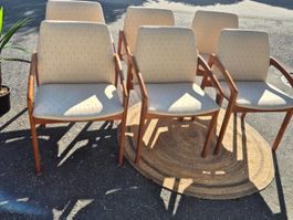 6 chaises scandinave Teck Henning Kjaernulf 1960, chair 23