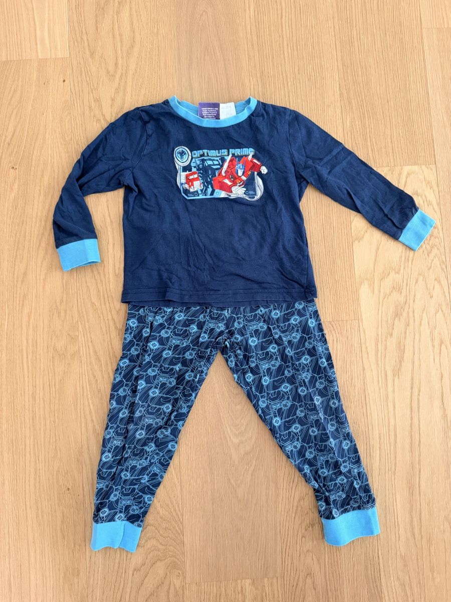 Pigiama & Simili: Pyjama Gr. 98/104 – Usato da Rain venduto da Heike5284