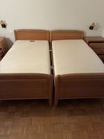  2 Betten aus Holz.100 x 205 cm