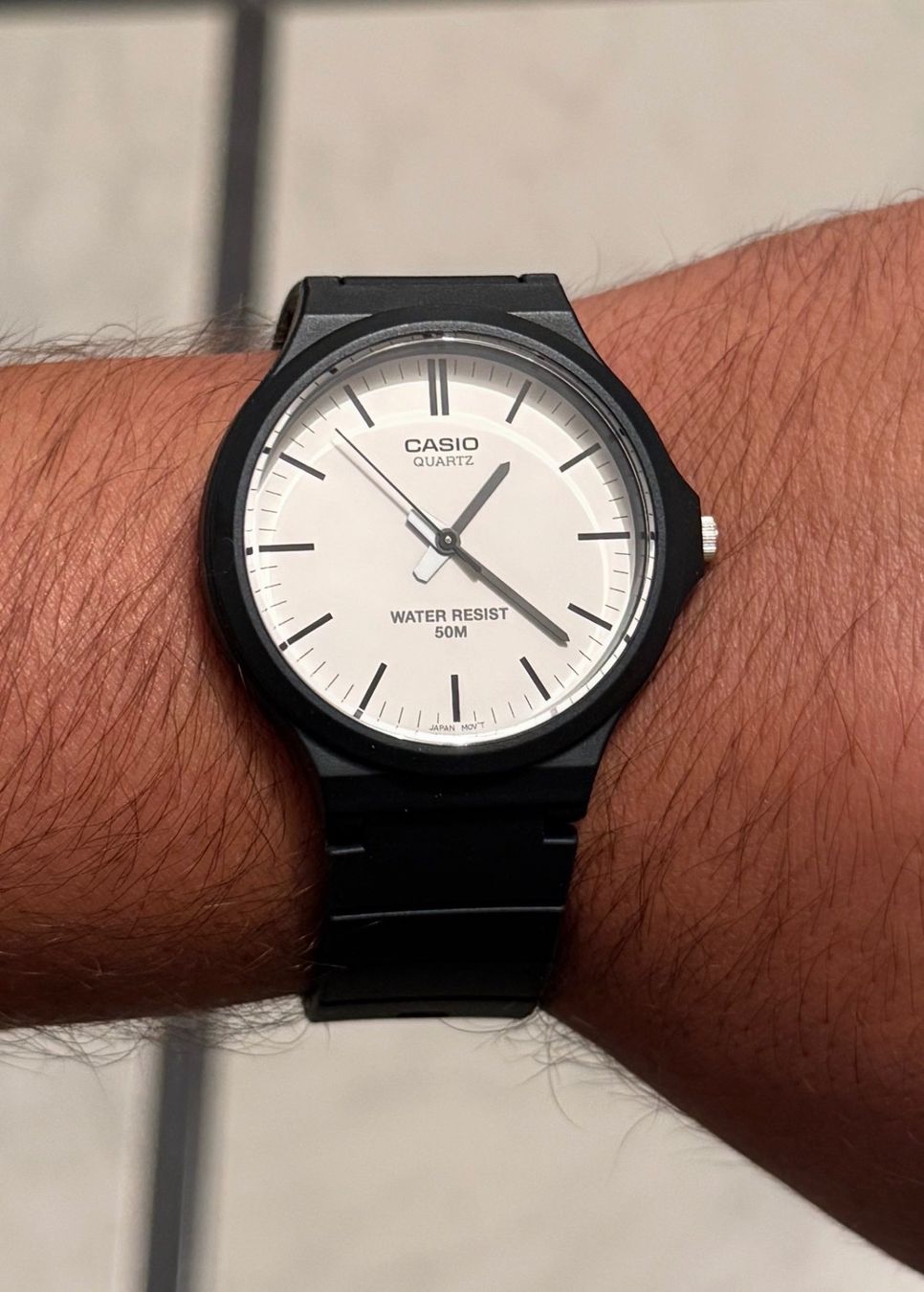 Casio Orologi: Casio Armbanduhren MW-240-7EVDF – Nuovo e nell'imballaggio originale da Adlikon b.Regensdf venduto da GPITIME