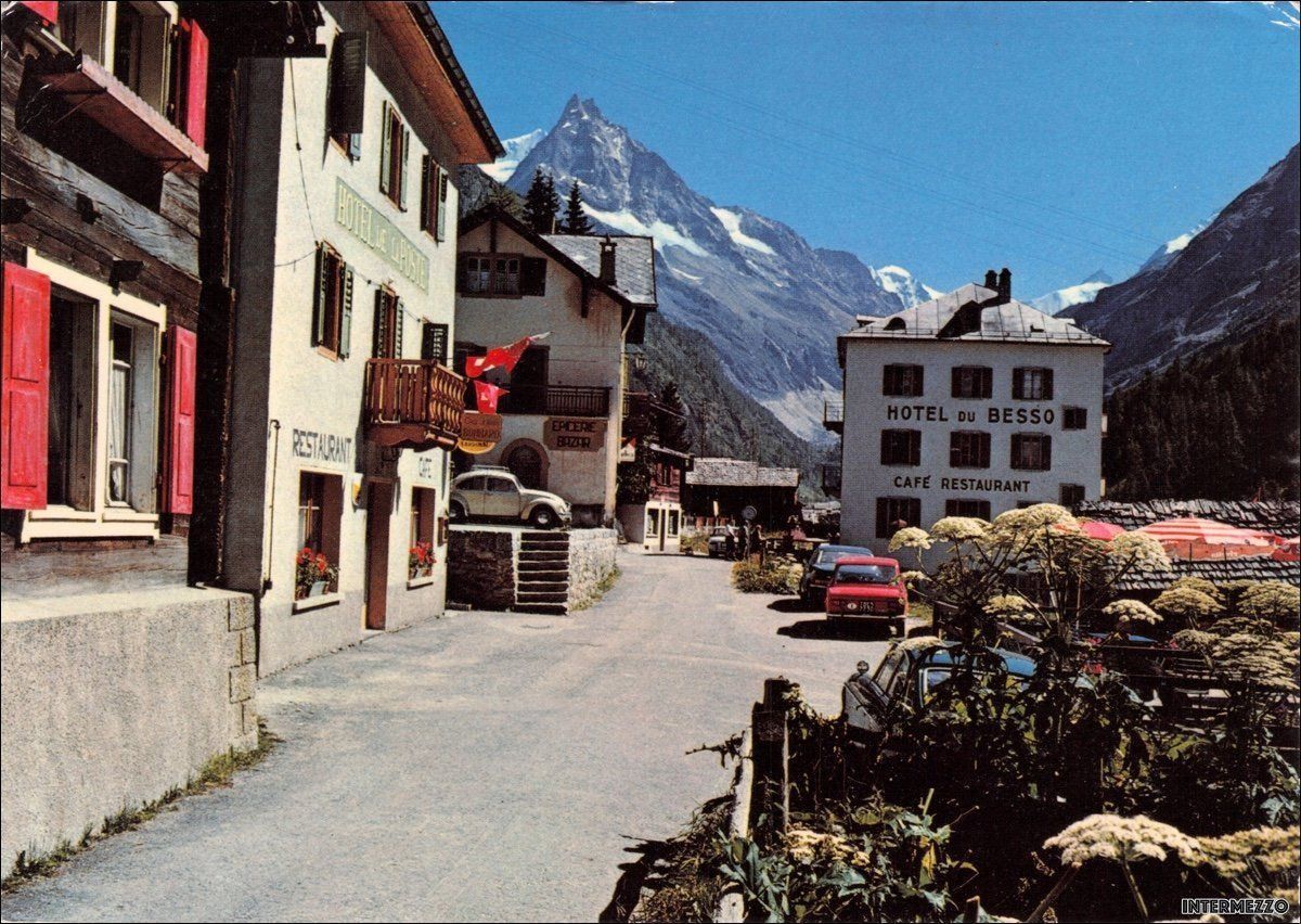 Cartoline postali: Zinal VS // Hotel Besso VW Käfer // 1972 – Usato da Basel venduto da intermezzo12