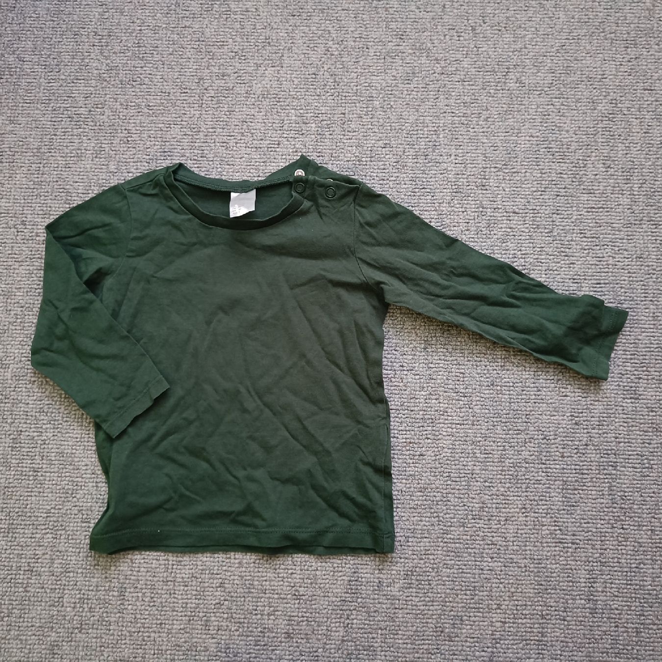 H&M Pulls et sweat-shirts: Pullover Grösse 80 – D'occasion à Jaberg par urig17.