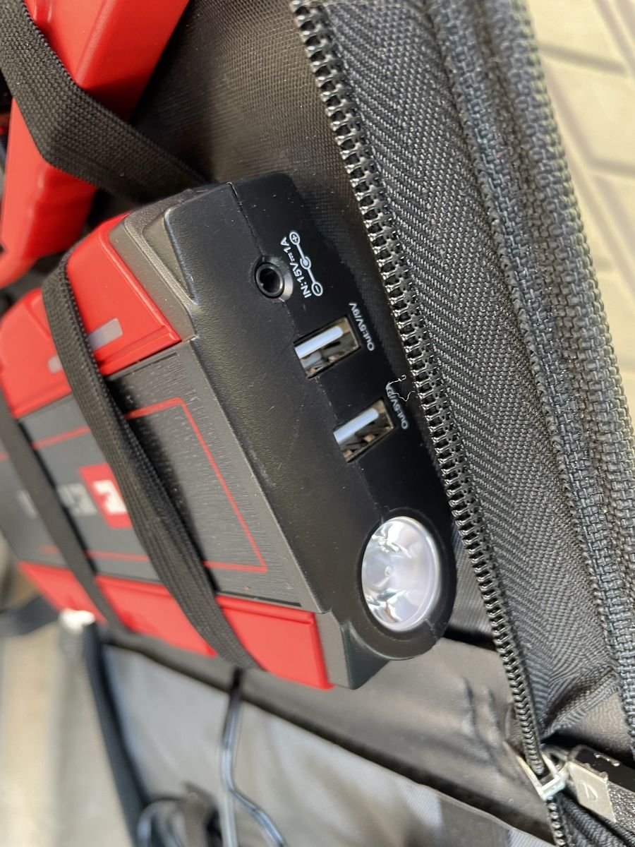 Einhell Caricabatterie: Einhell Starthilfe Powerbank Booster Starthilfekabel – Usato da Bern venduto da fotolog111 2