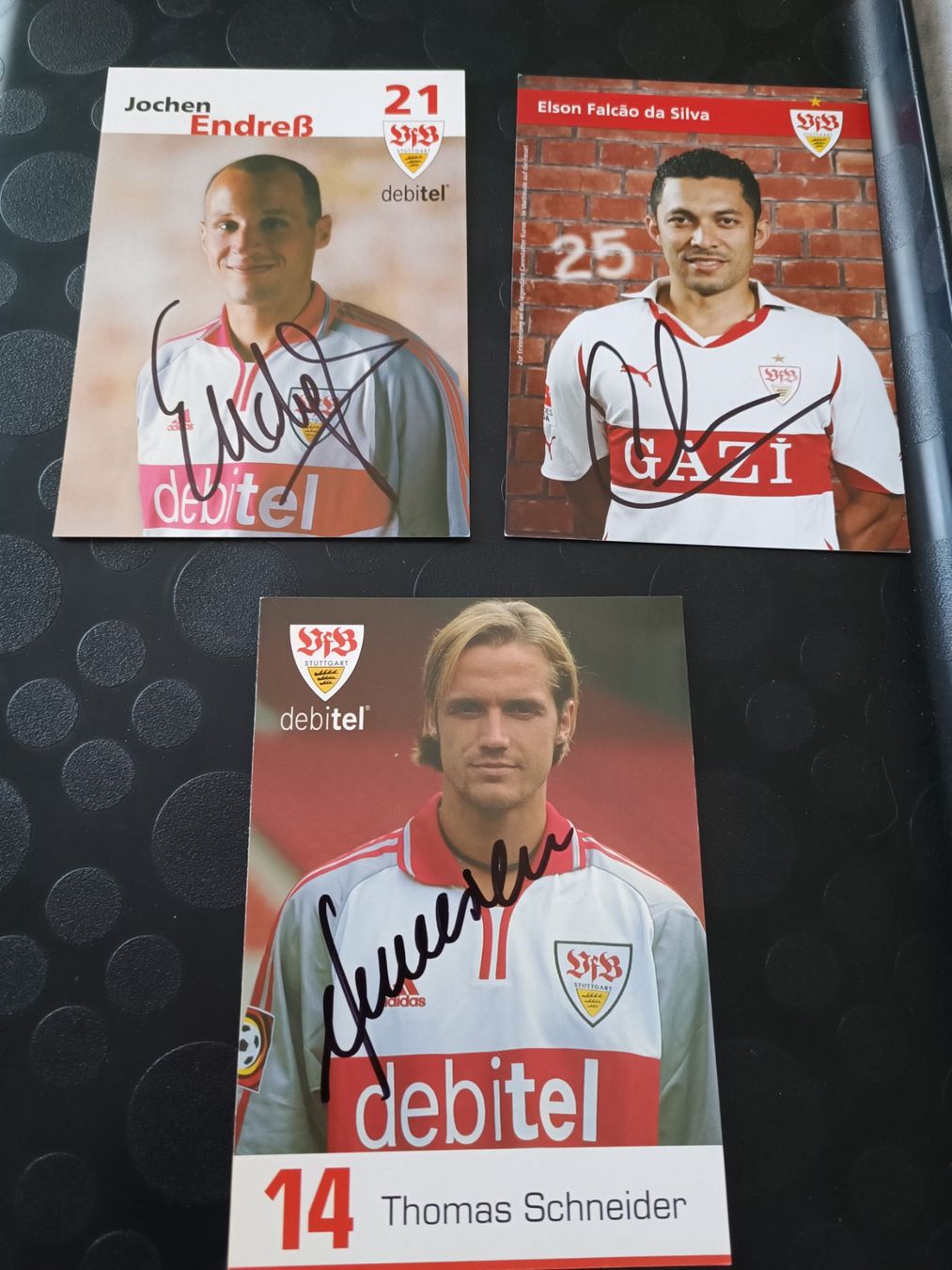 Autografi: VfB Stuttgart - 3x handsignierte alte Karten – Usato da Menziken venduto da Artographs