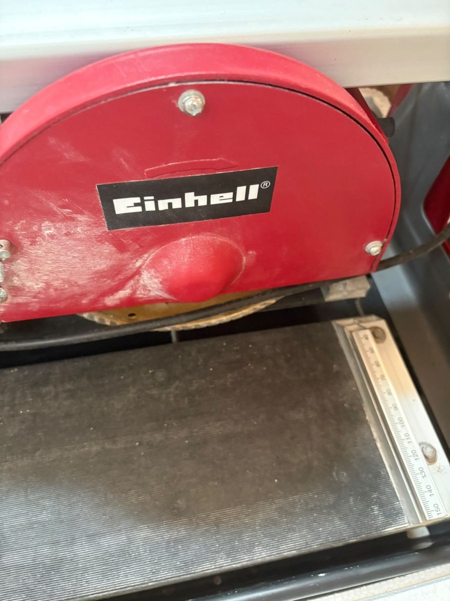 Einhell Tutti gli attrezzi: Einhell er-430  Fliesenschneidmaschine – Usato da Rapperswil SG venduto da kat_rw8q 1