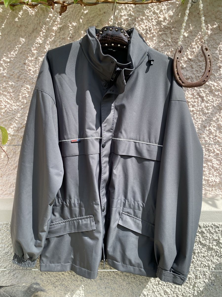 Giacche: Wasserdichte Regenreitjacke, grau XL – Usato da Winterthur venduto da cesarginger