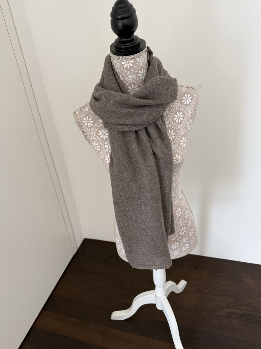 Foulard & Sciarpe: Pashmina Schal – Usato da Balzers venduto da Lissi57 7