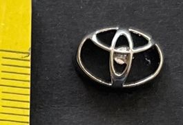 Toyota Logo/ Pin