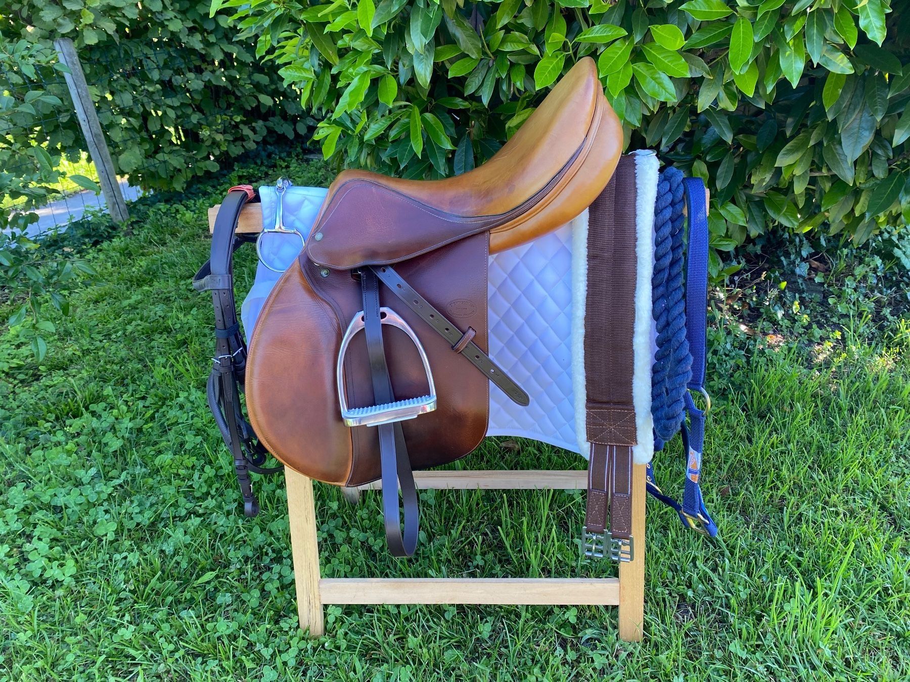 Selle & Accessori: schöner Devoucoux Vielseitigkeitssattel – Usato da Feldbach venduto da Fea1