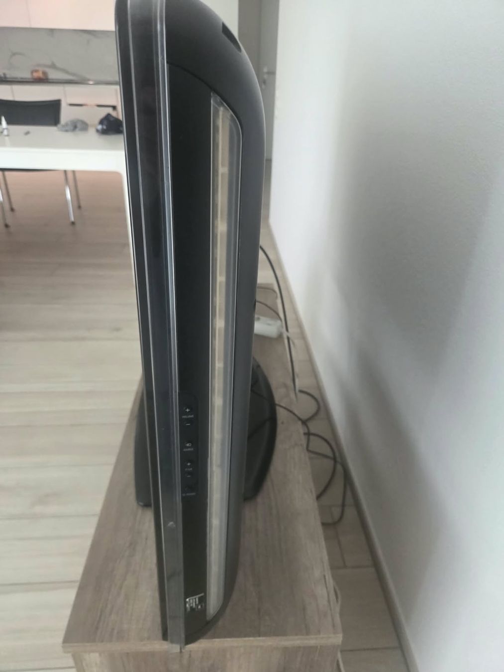 Philips Fernseher: fernseh – Gebraucht aus Oberengstringen von con_2l5w 3