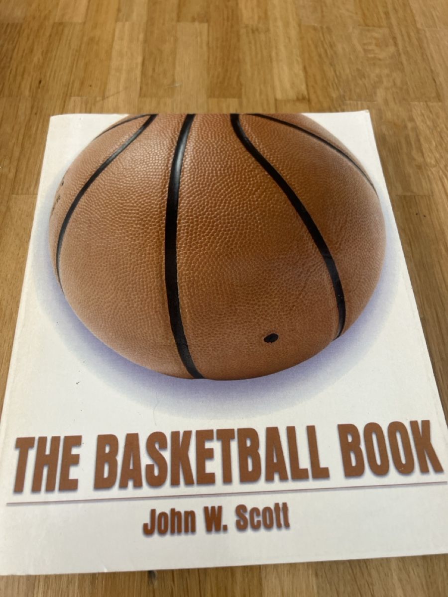 Libri: The Basketball Book by John W. Scott – Nuovo (secondo la descrizione) da Altstätten SG venduto da ruf_7sp5