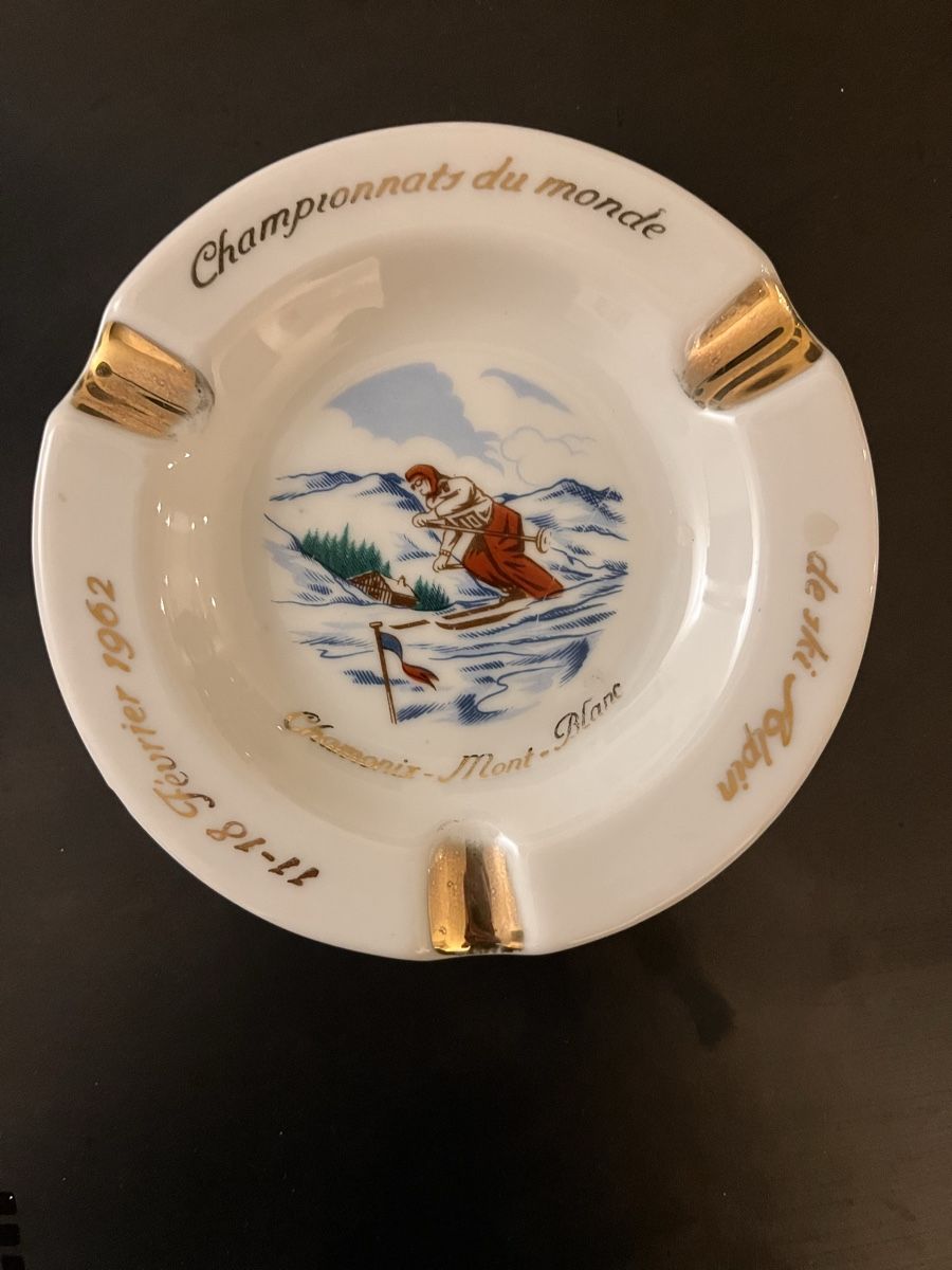 Portacenere: Cendrier Chamonix 1962 – Usato da Vernier venduto da ilcastrato