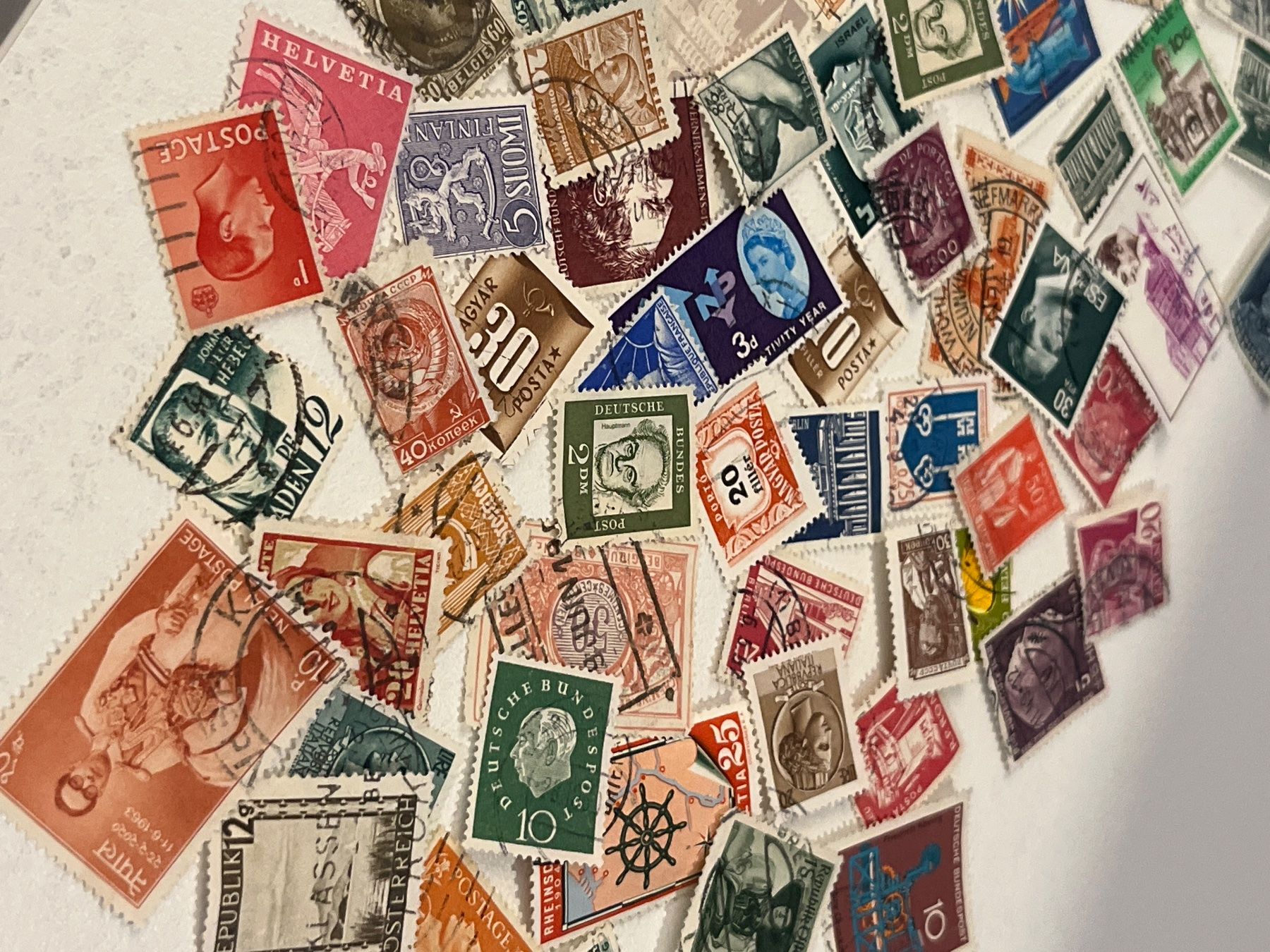 Tutti i francobolli: Lot 46: Lot mit mix Briefmake – Usato da Chiasso venduto da AzenYa