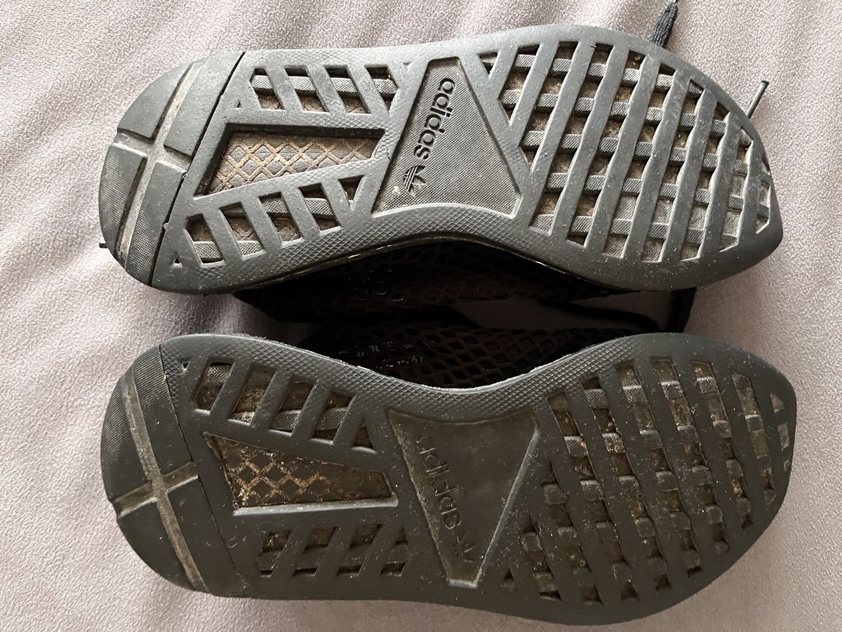 Adidas Scarpe da uomo: Schwarze Adidas Sneaker, Gr.: 38,5 / UK5,5 – Usato da Zürich venduto da MariaSusanne 2