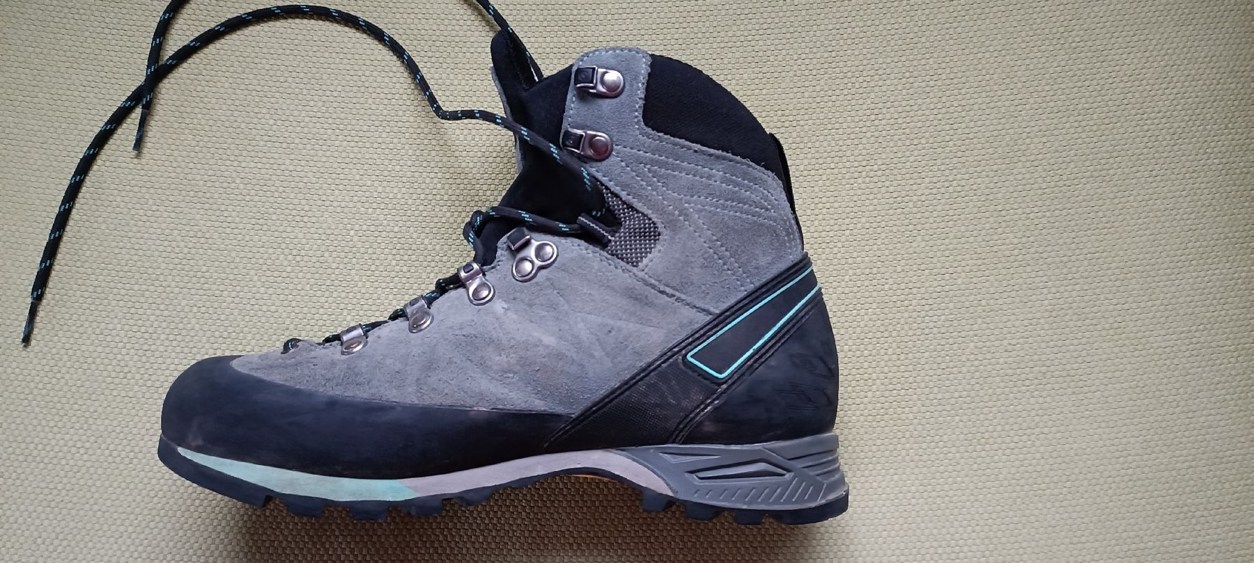 Scarpa Scarpe da donna: Damen SCARPA Bergschuh Gr. 39.5 Marmolada – Nuovo (secondo la descrizione) da Porza venduto da tbch 6