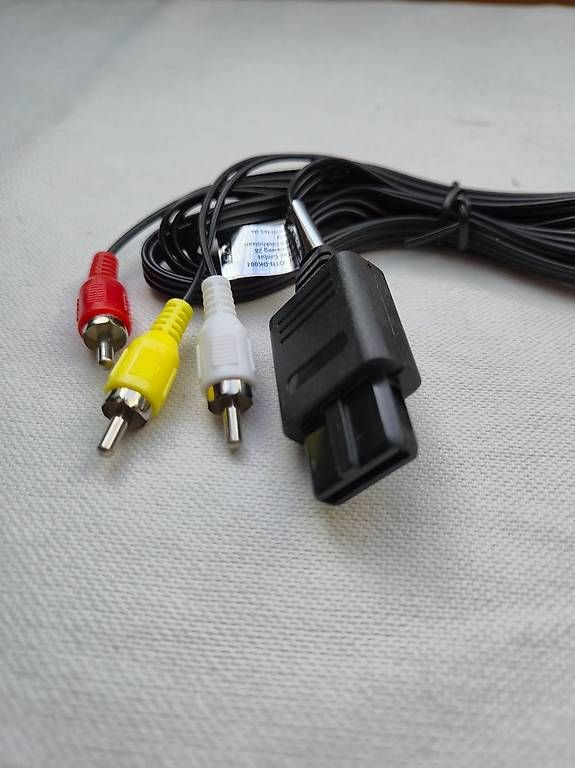 Kabel: Câble vidéo/Videokabel : Nintendo SNES – Neu und originalverpackt aus Court von famille_schaer 1