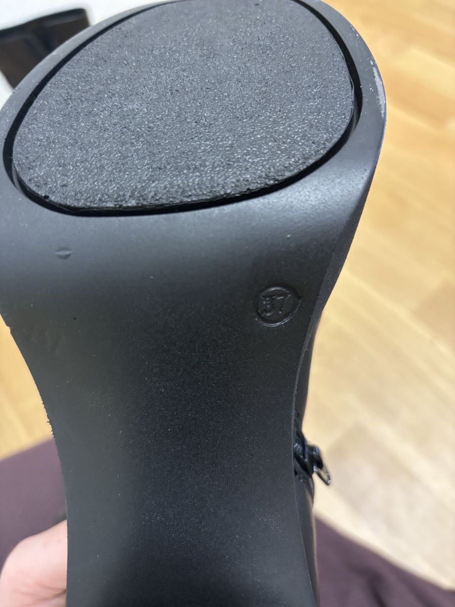 Dosenbach Scarpe da donna: Schwarze Leder Stiefeletten mit Blockabsatz, Grösse 37 – Nuovo (secondo la descrizione) da Cham venduto da buushii 4