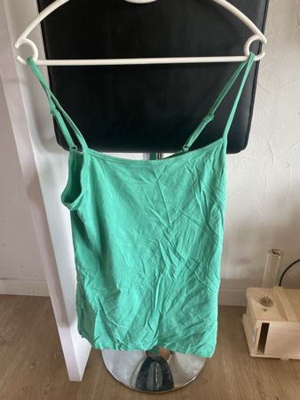 Tanktop Jarina hellgrün Groesse 38 guter Zustand