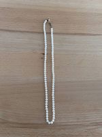 Echte Perlenkette mit Goldverschluss (45 cm)
