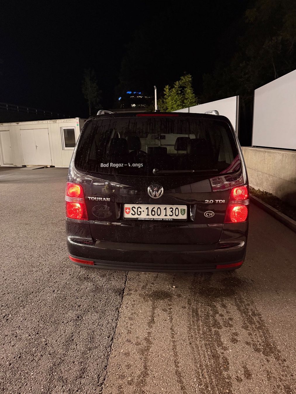 VW Automobili: VW Touran 2.0 tdi 7 Plätze – Usato da Degersheim venduto da mar_g88s 1