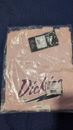 T-shirt Dickies rosa – nuova con etichetta