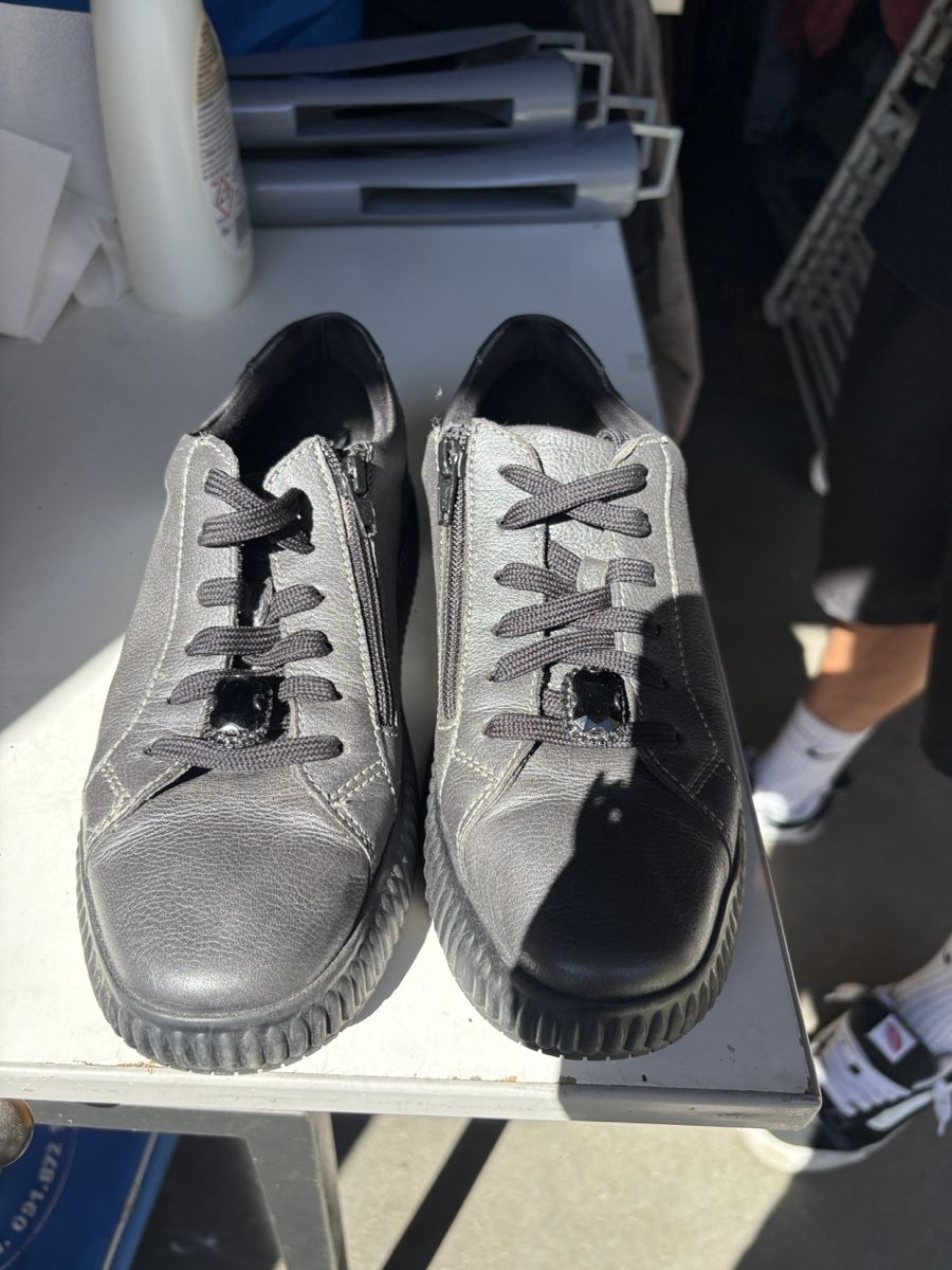 Geox Scarpe da donna: Scarpe basse da donna geox – Usato da Giubiasco venduto da mol_f9mf