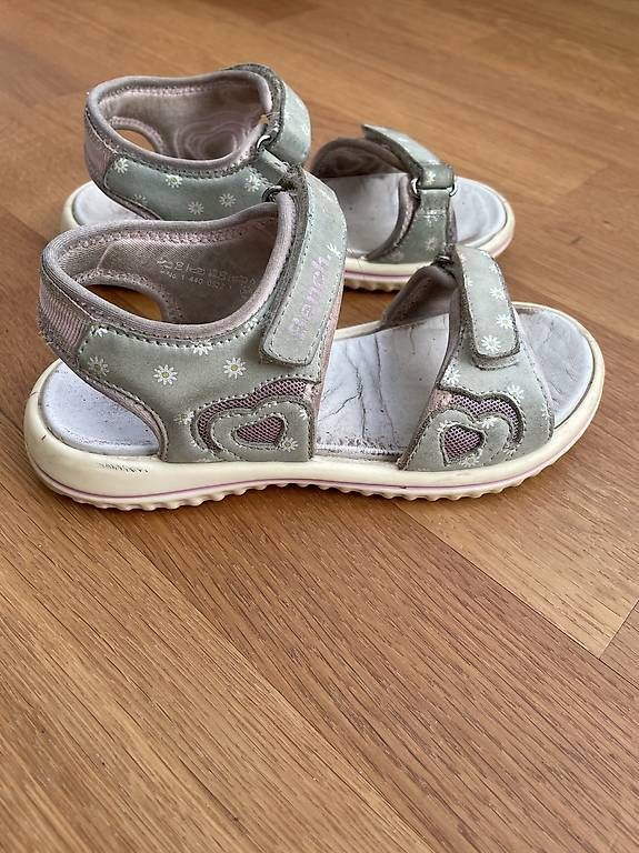 Scarpe per ragazze: Sandalen, Bench, Mädchen, Gr. 30 – Usato da Zürich venduto da save-resources