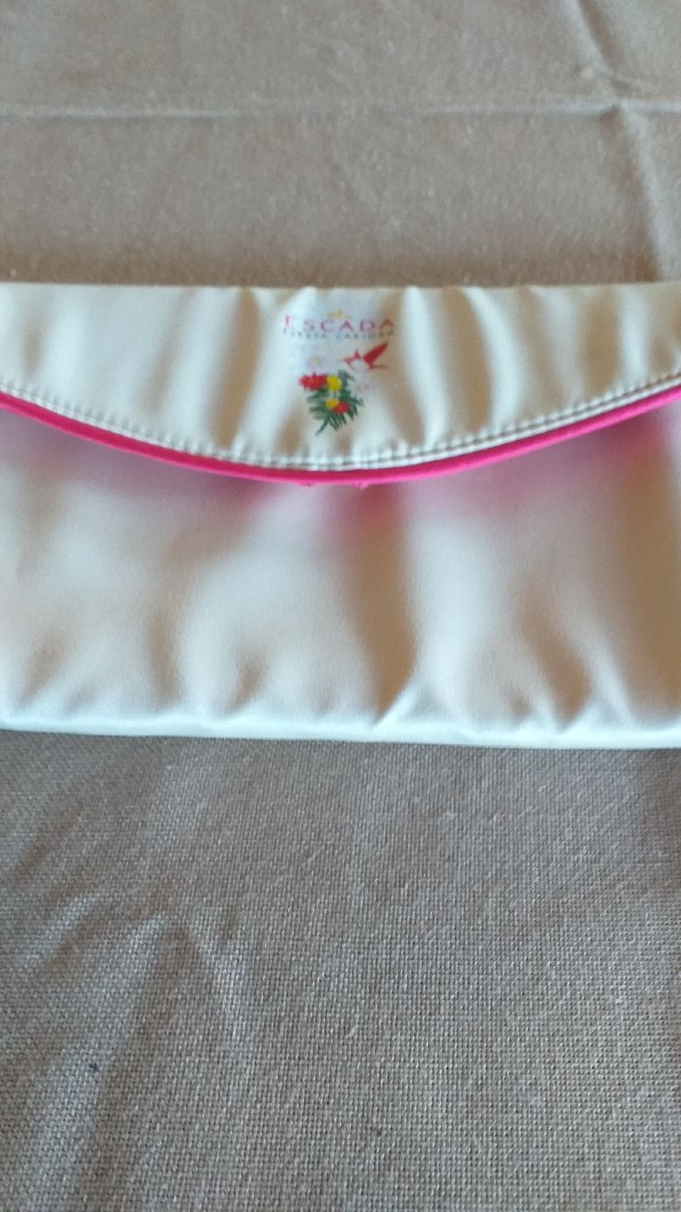Escada Taschen für Damen: Escada Tasche – Gebraucht aus Wünnewil von 04Blume
