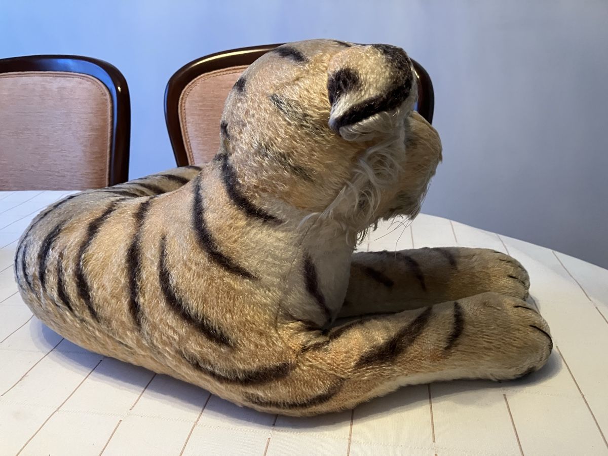 Steiff Spielzeuge: Steiff Tiger sitzend 40cm – Gebraucht aus Cham von Roger1968 1