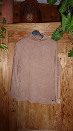 Pullover mit glitzerstreifen am Arm Gr 42 Hellbraun
