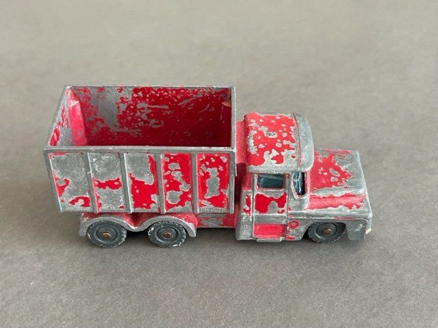 Modellini d'auto: HUSKY LASTWAGEN - GUY WARRIOR  TRUCK – Difettoso da Honau venduto da sainj