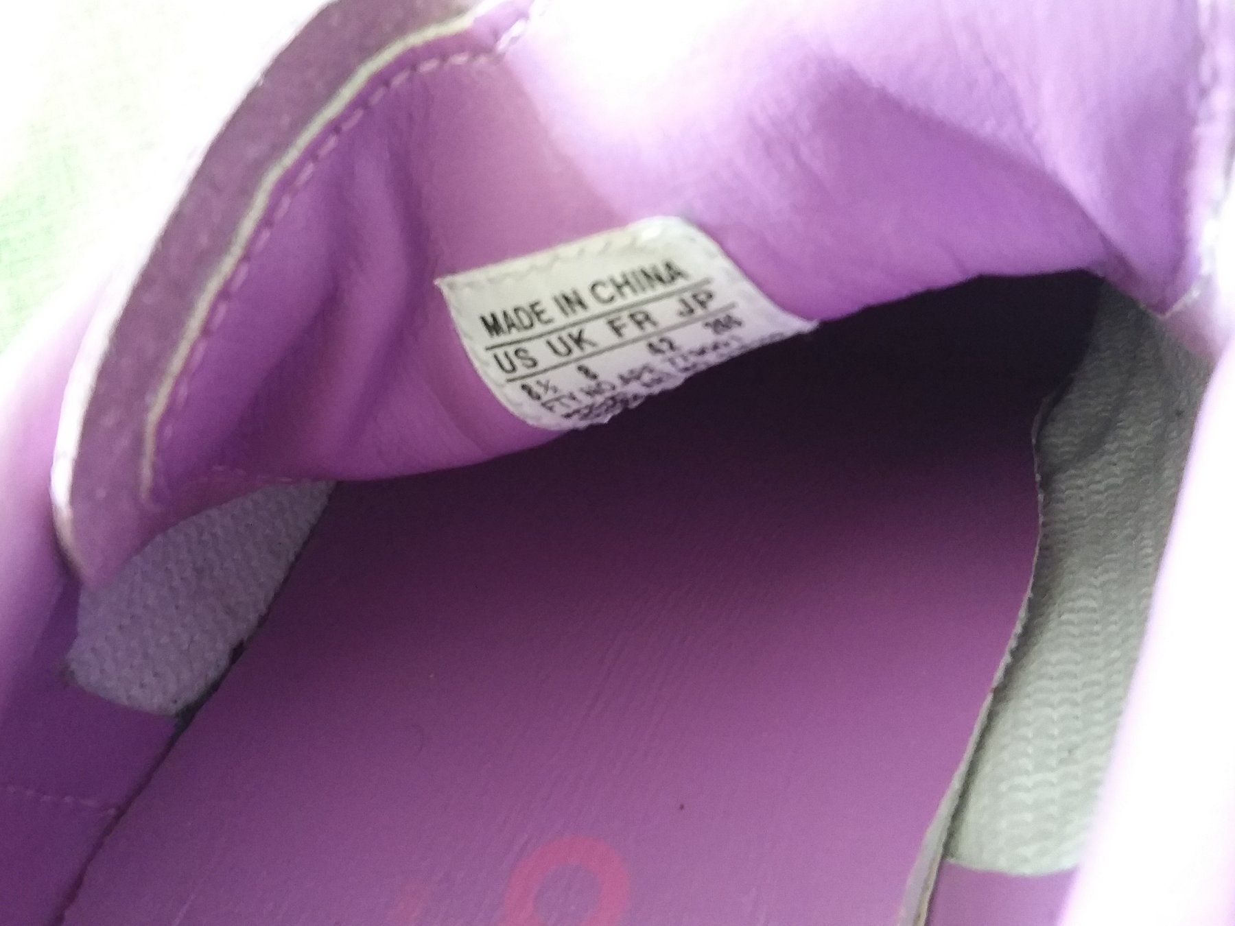 Adidas Damenschuhe: ADIDAS Sneakers, Gr 42, lila – Gebraucht aus Uitikon Waldegg von Risibisi7 4