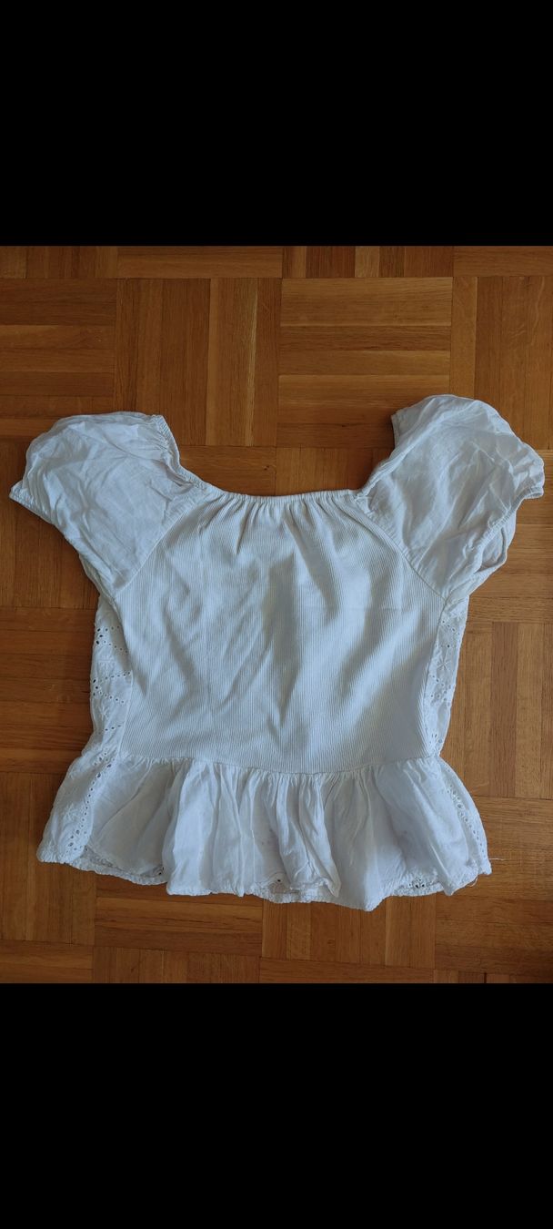 Top: Petit haut péplum à volants – Nuovo (secondo la descrizione) da Avully venduto da jul_n8zt