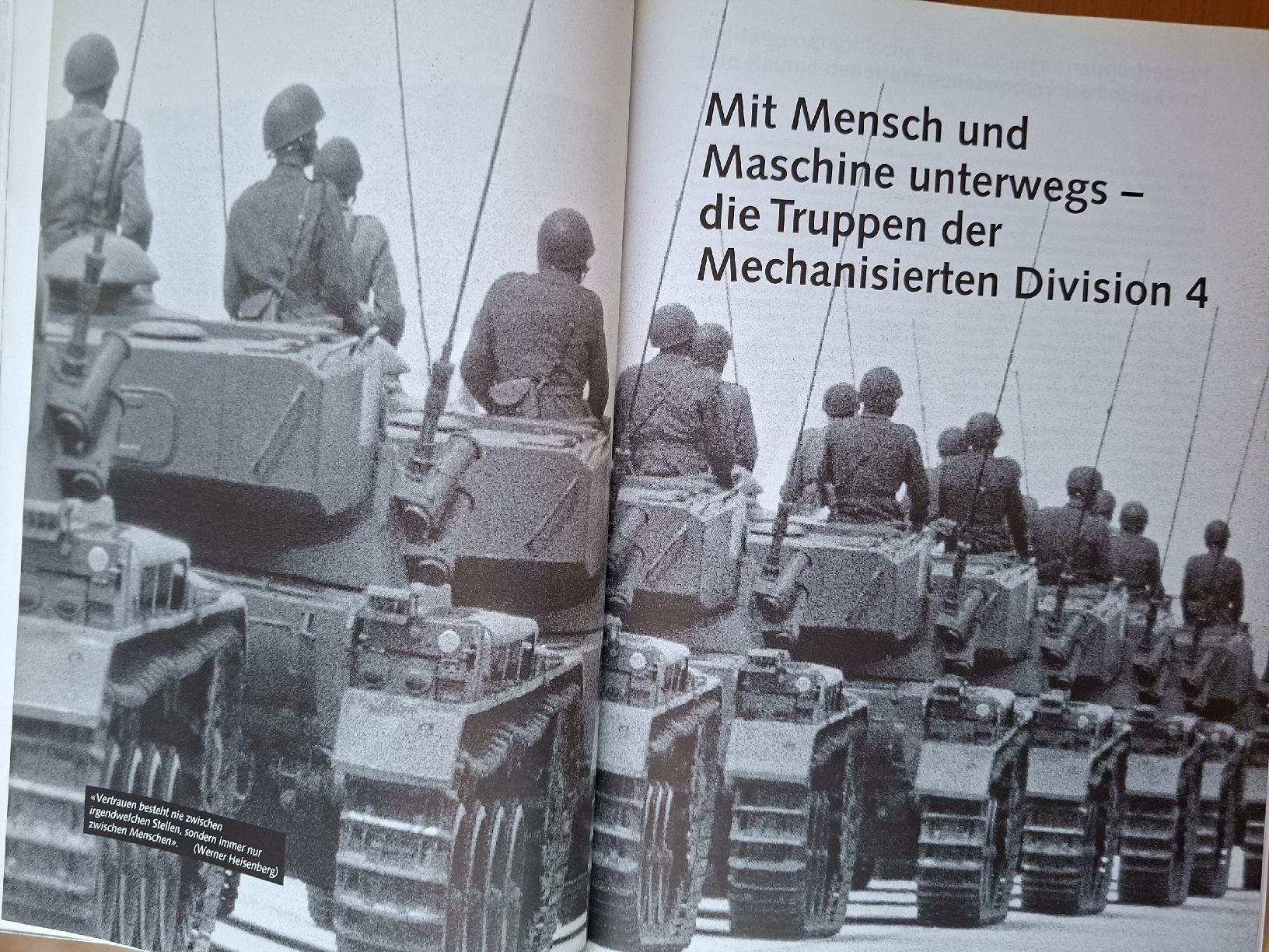 Libri: Schweizer Armee Militär Buch 1994 – Usato da Schwanden Sigrisw venduto da len_9yqg 3