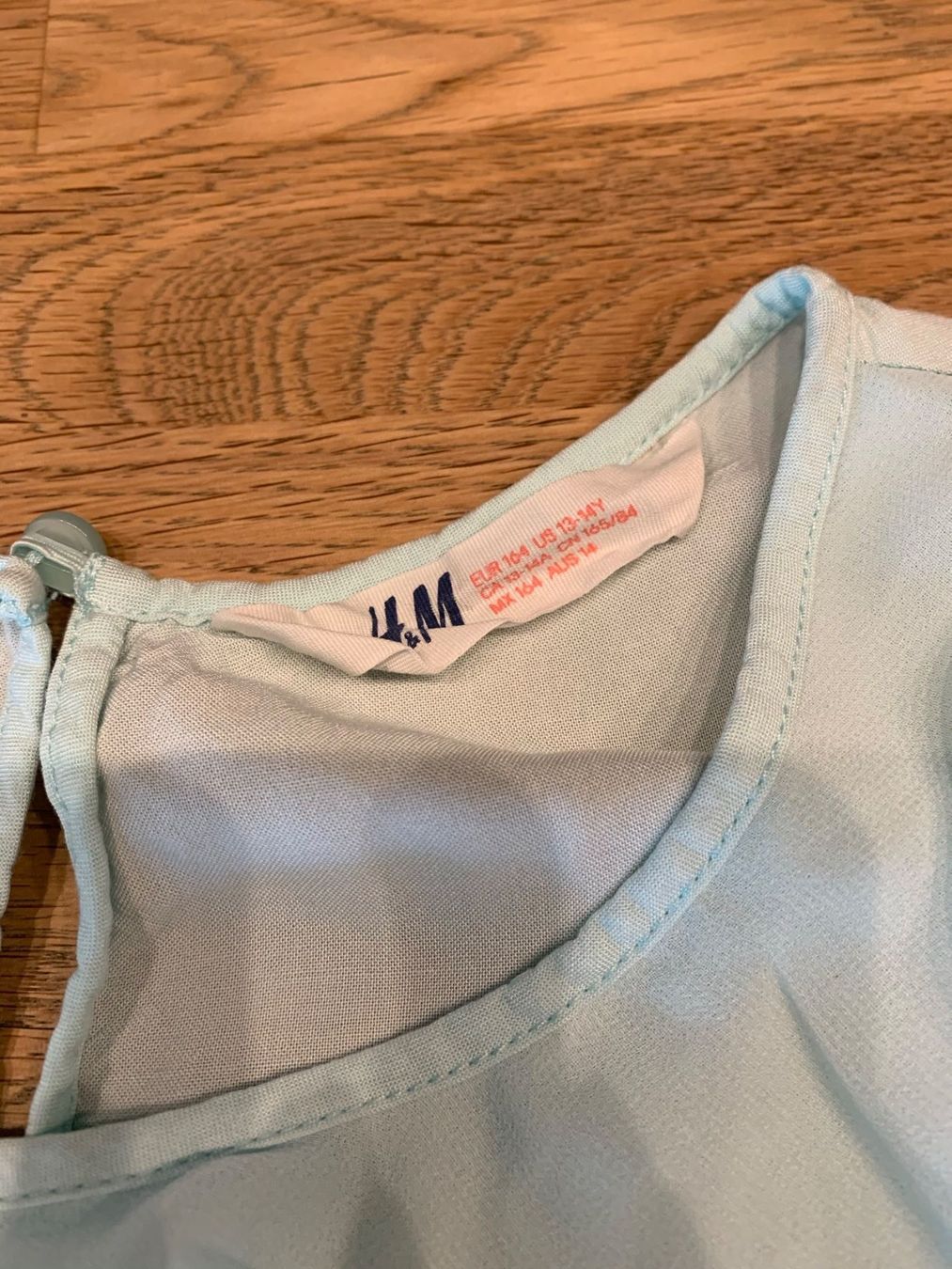 H&M Camicette, T-shirt & Top: H&M Stufentop Gr.164 – Usato da Oberdorf SO venduto da sa-na 1