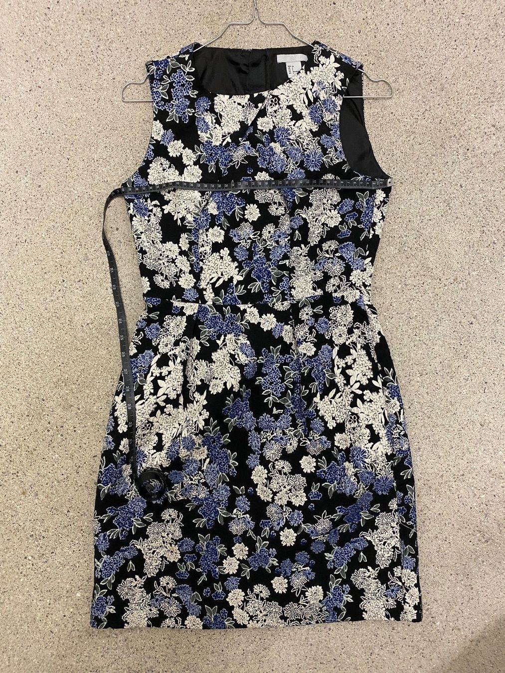 H&M Vestiti: Etuikleid 1 mal getragen, 34 – Usato da Zürich venduto da Freudefant 4
