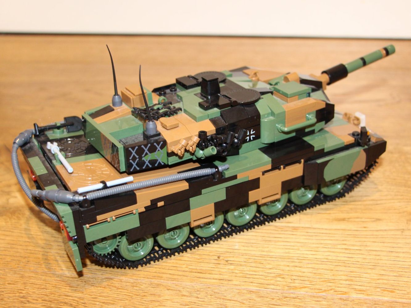 Cobi Kit di costruzioni: Cobi Leopard 2A5 TVM (2620) – Usato da Ottenbach venduto da steineschaufler 3