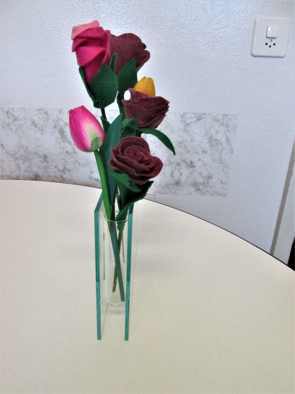 Vase & Récipients: Original Glasblumenvase – D'occasion à Sementina par babucia 1