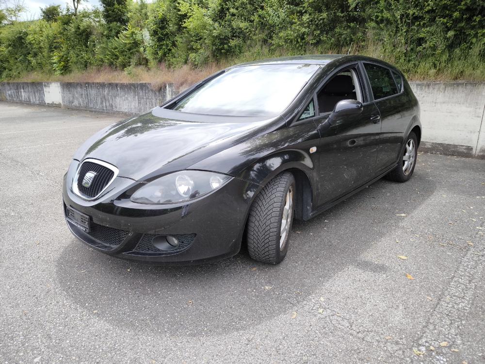 Seat Leon 1.6 benzin / mit MFK