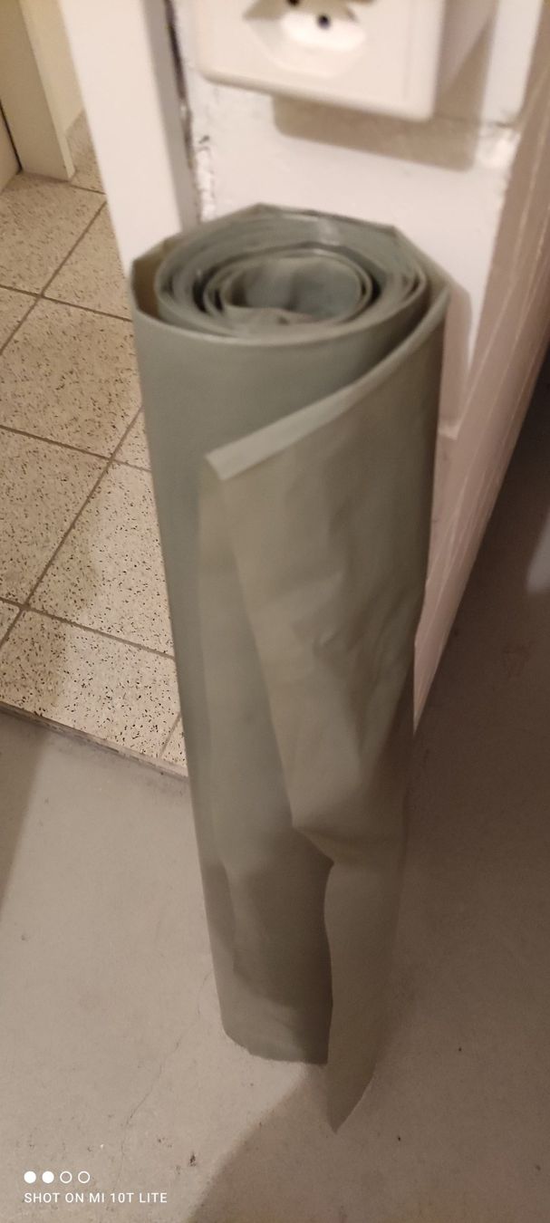Coperte: Robuster Plastik belag Rolle – Usato da Effretikon venduto da fay_25nm