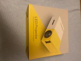 Mini vidéoprojecteur LED YG300