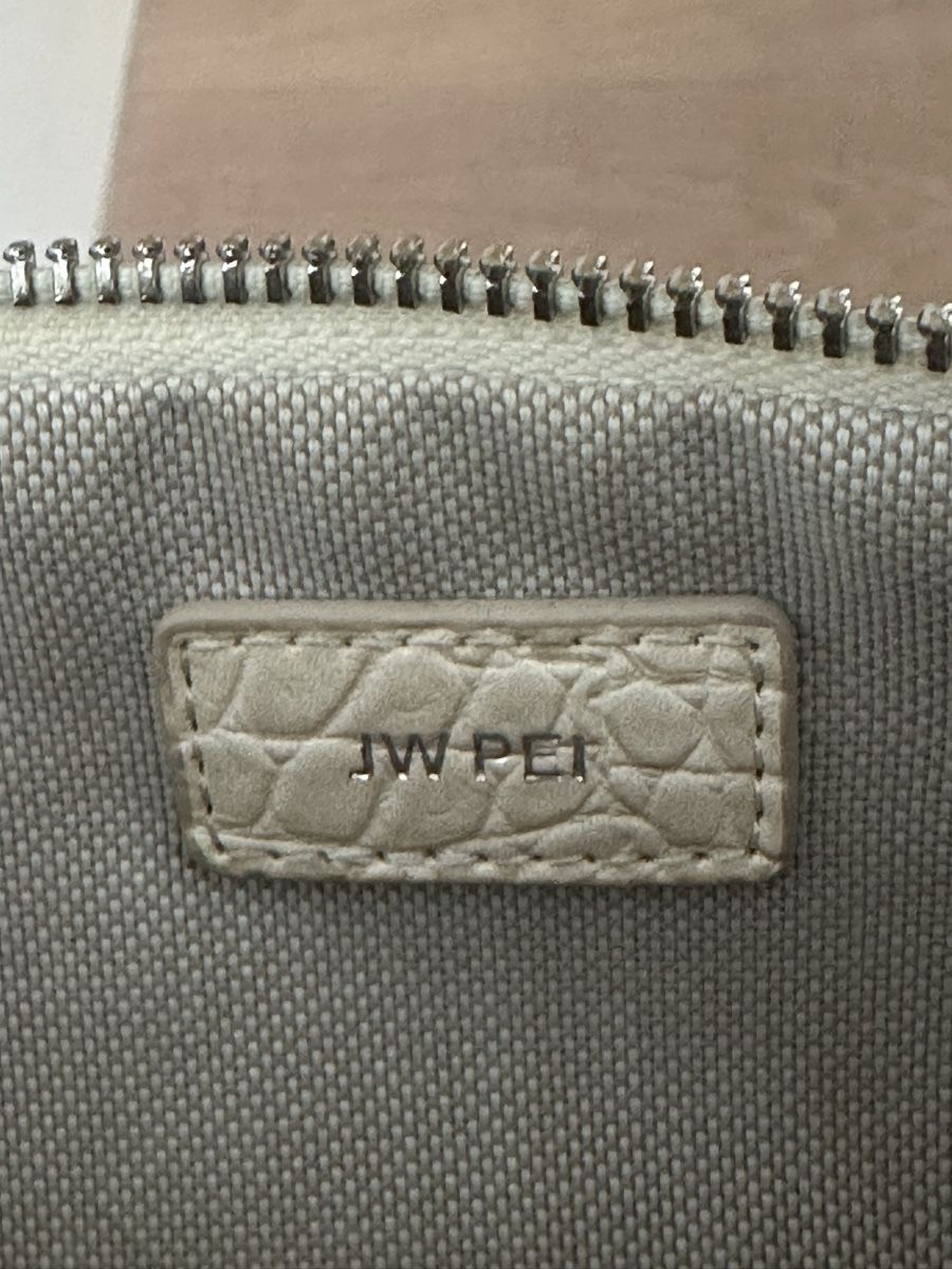 Taschen für Damen: Schultertasche Croco Look – Gebraucht aus Wädenswil von Anina.kastner 2