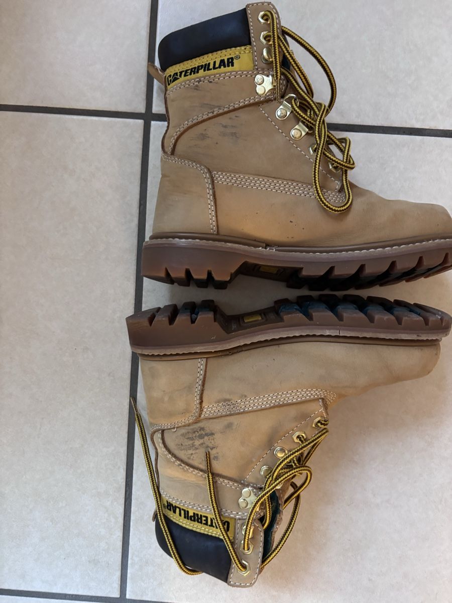 Caterpillar Scarpe da uomo: Scarponcini Caterpillar robusti, taglia 36 – Usato da Cadenazzo venduto da dede1973 4