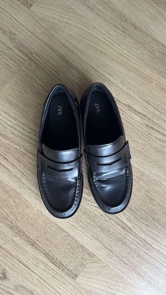 Zara Scarpe da donna: Zara dark brown leather shoes  – Nuovo (secondo la descrizione) da Chavannes-Renens venduto da den_8mnn 1