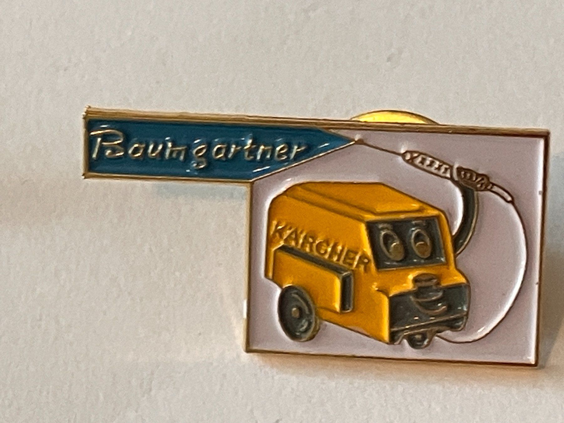 Placchette & Badge: 1 Pin Kärcher Baumgartner – Usato da Basel venduto da djwwpp