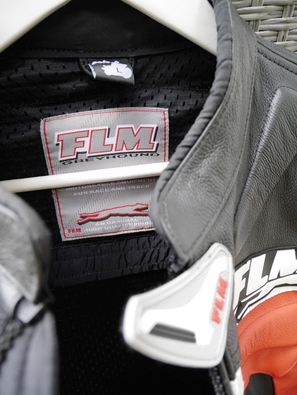 FLM Giacche: Motorrad Lederjacke FLM neuwertig – Usato da Trasadingen venduto da Upl 2