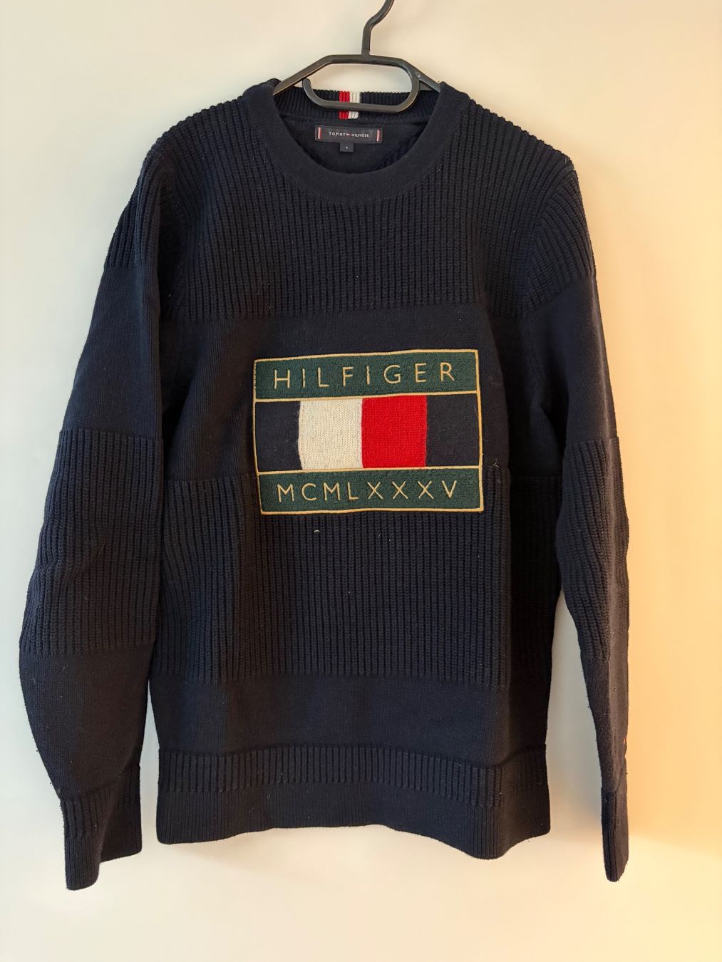Tommy Hilfiger Maglioni & Felpe: Neuer Tommy Hilfiger Herrenpullover Grosse S – Nuovo (secondo la descrizione) da Zürich venduto da jan_6yl5
