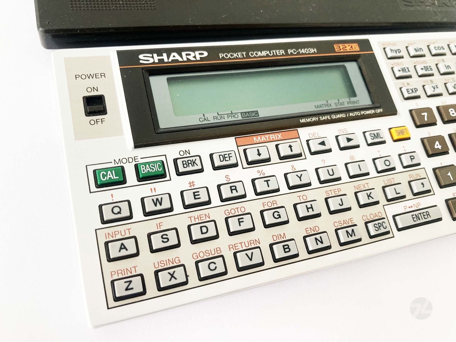 Sharp Calculatrices: SHARP PC 1403H 32KB Pocket-Computer Basic Vintage Calculator – D'occasion à Wetzikon ZH par cyan74 1