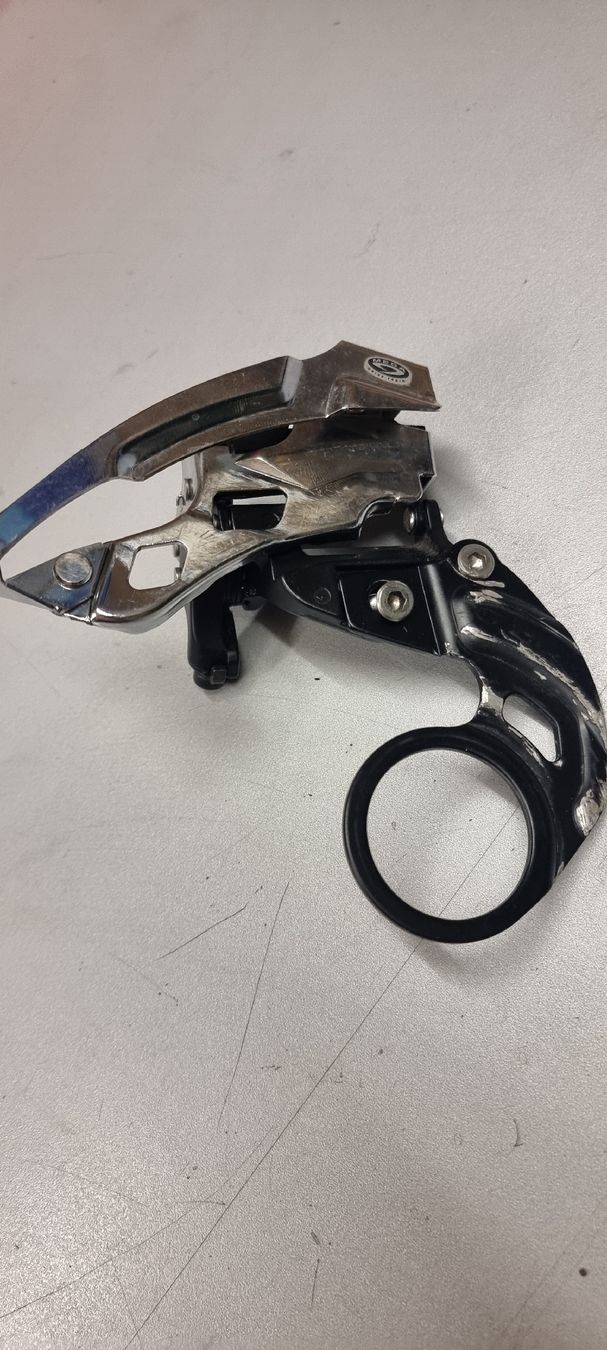 Shimano Ersatzteile: Shimano XT Umwerfer  – Gebraucht aus Seon von Stibinio 3